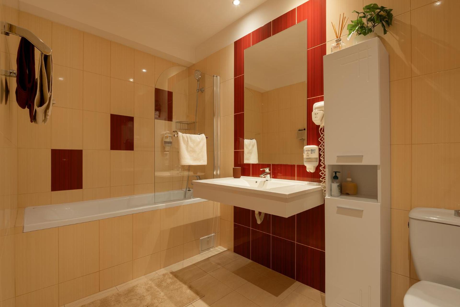 Airport Rin Nord Residence Apartment - Self Check-In Otopeni Buitenkant foto